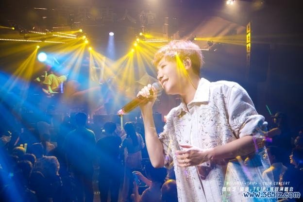 唱响中国力量丨富诺健康独家冠名魏佳艺「路径」巡回演唱会·广州站圆满班师！