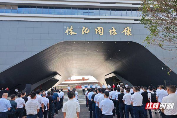 体育游戏app平台自豪全年齿段读者需求-云开·体育全站app