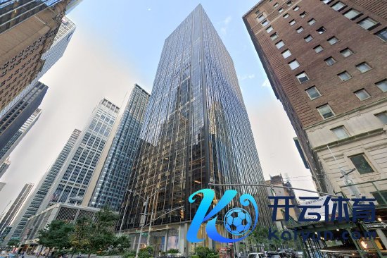 Avenue of the Americas 1345号